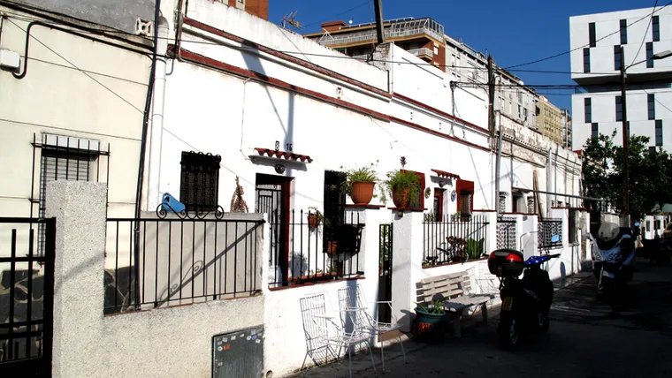 Adiós a la Colònia Castells