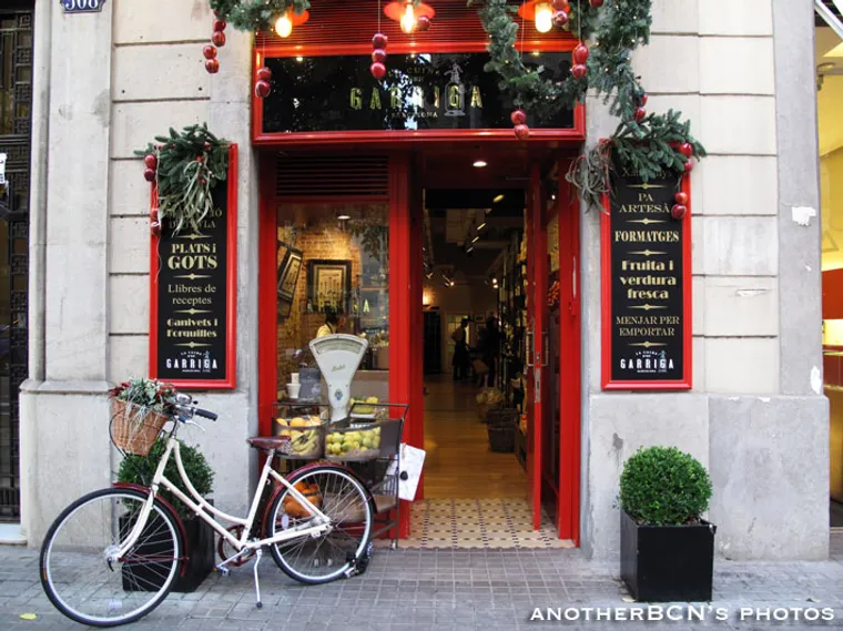 La Cuina d’en Garriga, colmado y café